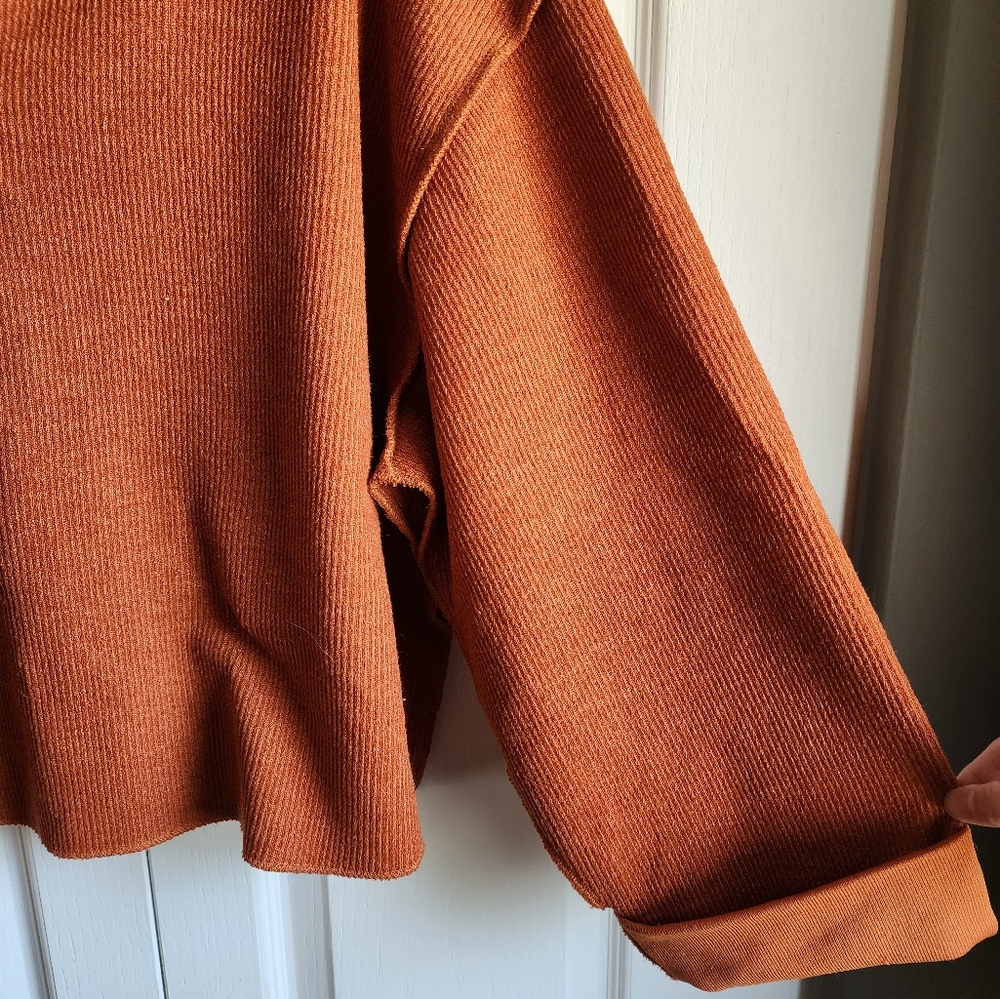 Urban Outfitters Bell Sleeve Sweater - Picture 3 of 4